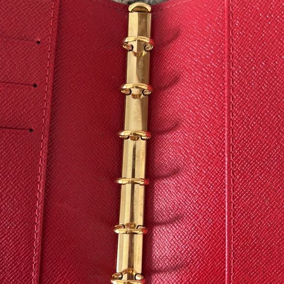 Authentic Louis Vuitton Epi Agenda PM - Picture 6 of 13